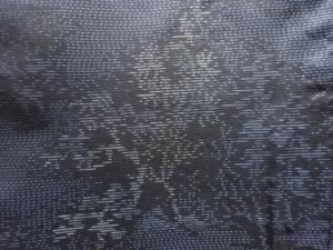 アンティーク　樹木模様織出し本場泥大島紬着物